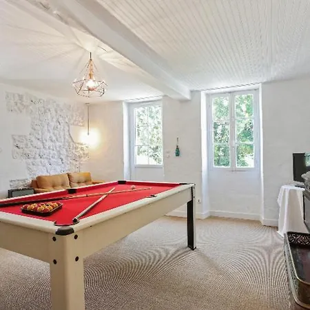 Mamba Saint-Porchaire